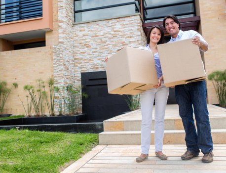 Careful packing and loading for a home move in Bowespark